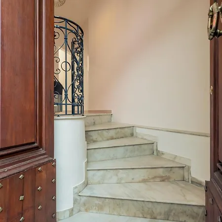 Guesthost - Sorriso Acese - Classy With Parking Acireale