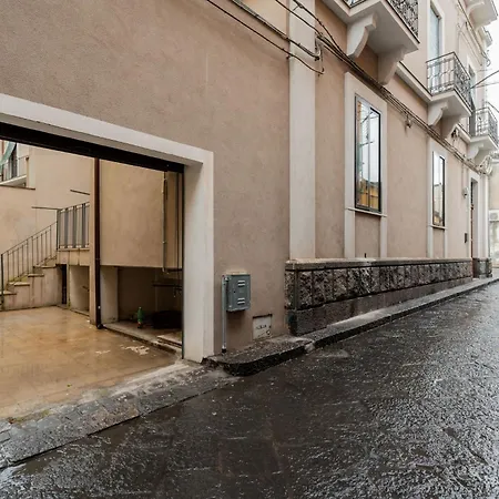 Apartment Guesthost - Sorriso Acese - Classy With Parking